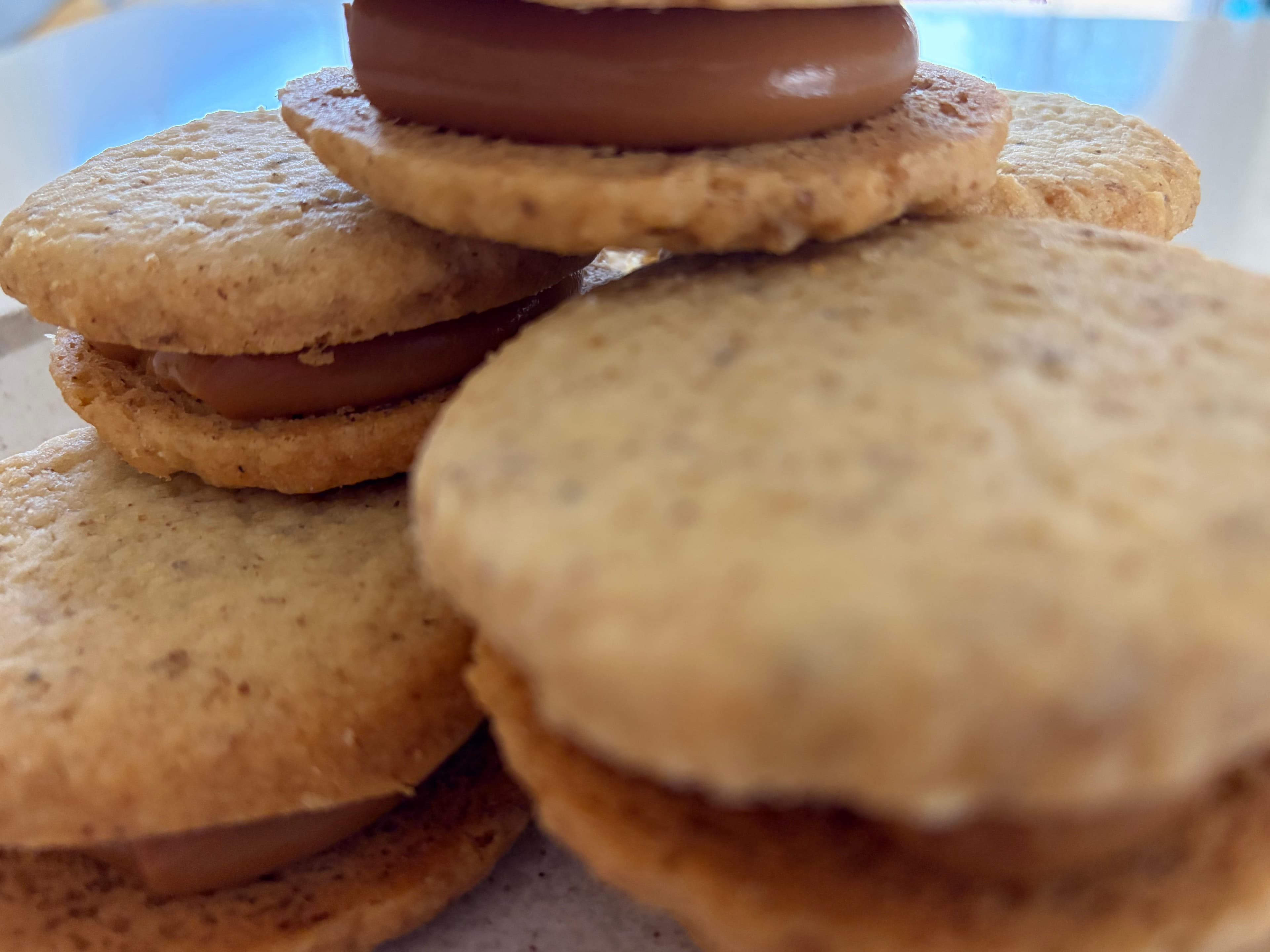 Walnut alfajores
